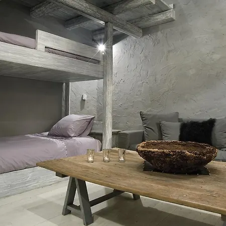 Teresa Country Konukevi Eptálofos